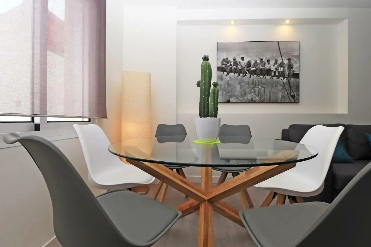Del Parque Flats Hernan Ruiz Apartment Malaga Spain
